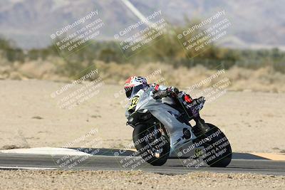 media/Dec-04-2025-Racers Edge (Thu) [[5ebc9f124d]]/3-B Group/1-Session 1 (Turn 7)/